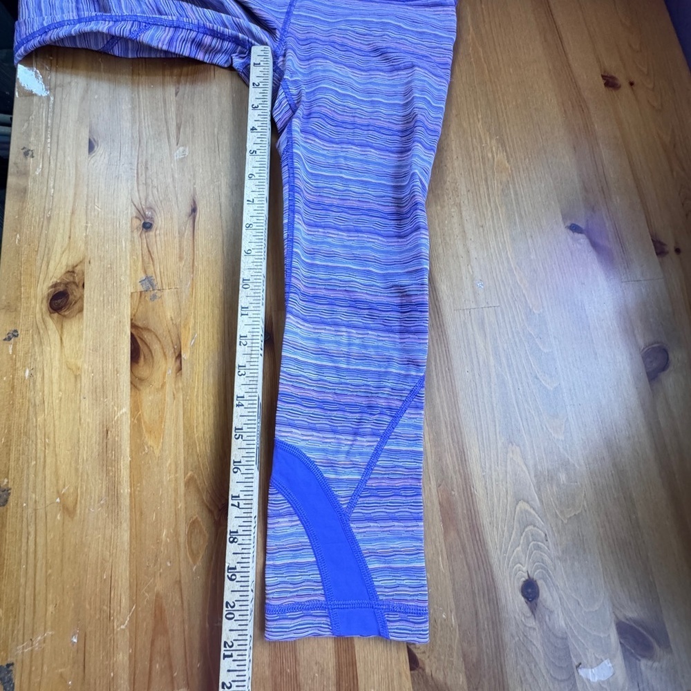 Lululemon capris - Picture 8 of 14
